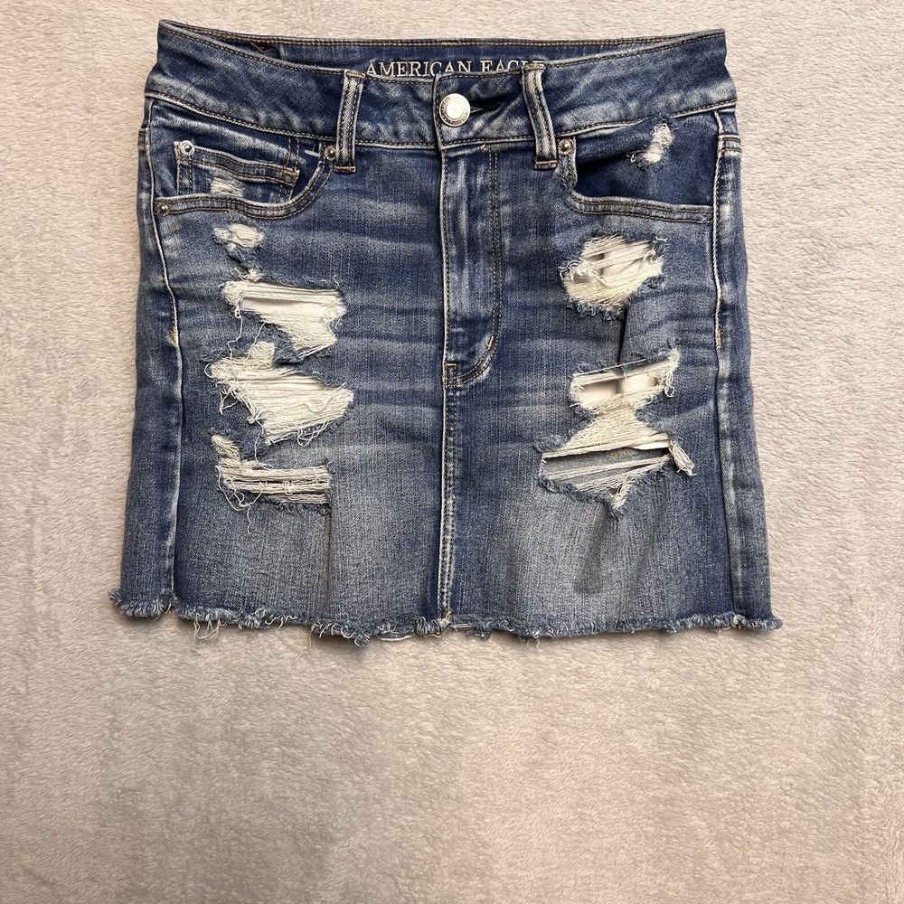 American Eagle Denim Mini Skirt Womens 6 Blue Excellent Distressed Raw Hem